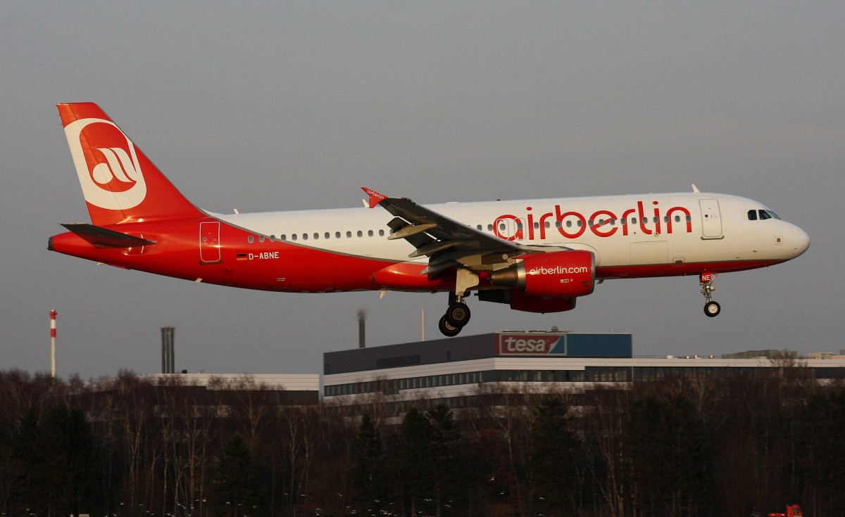Air Berlin,D-ABNE,(c/n2003),Airbus A 320-214,18.03.2015,HAM-EDDH,Hamburg,Germany