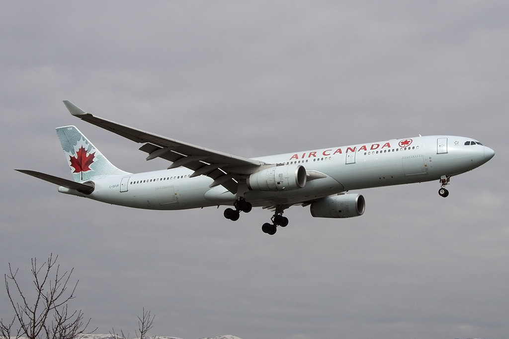 Air Canada, C-GFUR, Airbus, A330-343X, 28.03.2015, GVA, Geneve, Switzerland 




