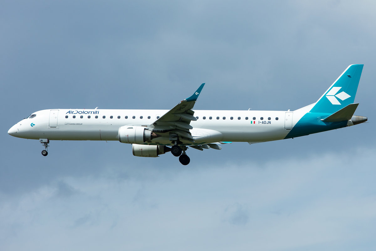 Air Dolomiti, I-ADJN, Embraer, ERJ-195LR, 02.05.2019, MUC, München, Germany


