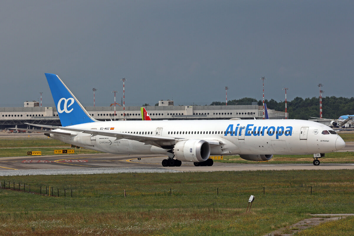 Air Europa, EC-MSZ, Boeing B787-9, msn: 62171/658,  JJ Hidalgo , 12.Juli 2023, MXP Milano Malpensa, Italy.