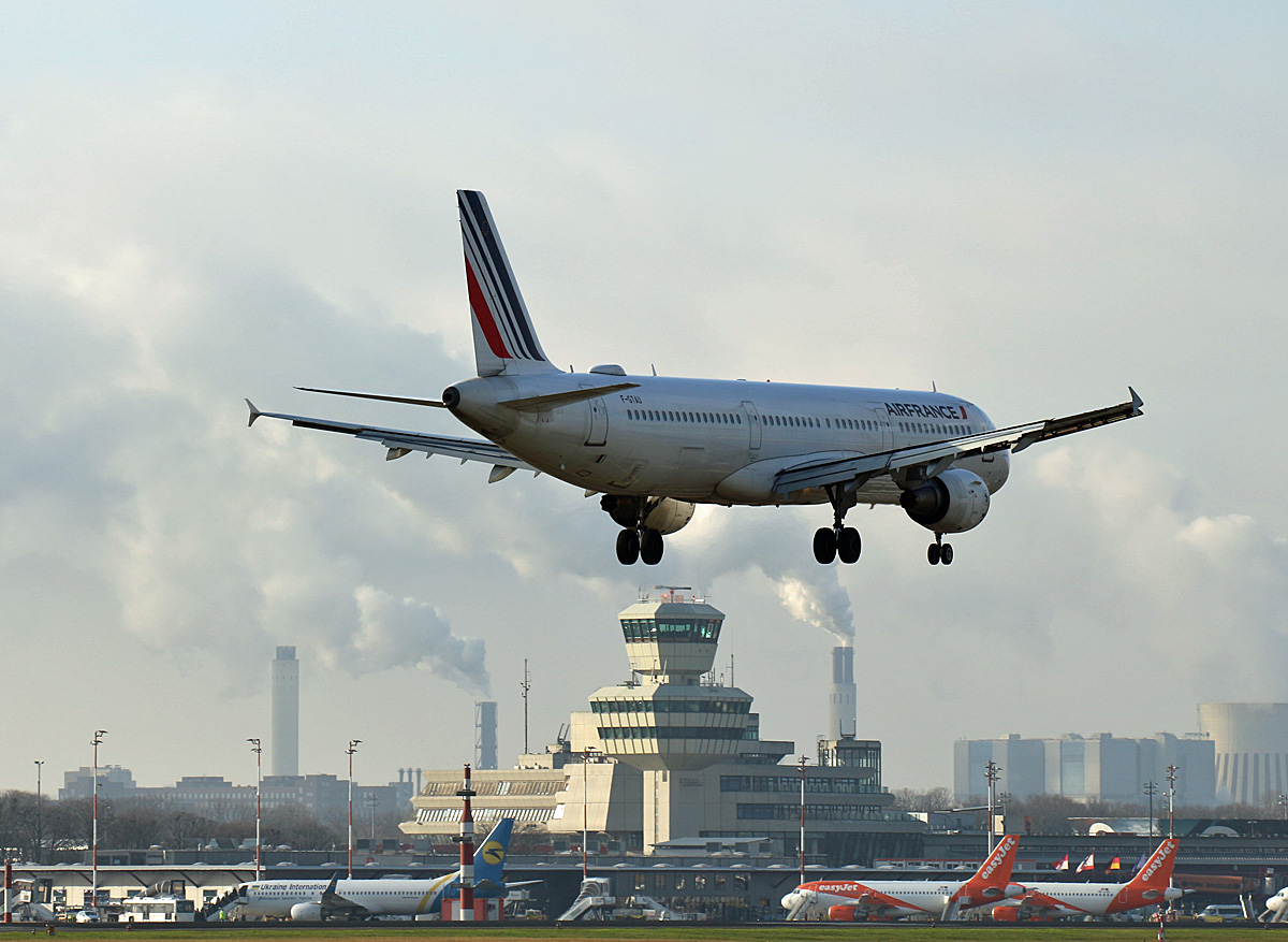 Air France, Airbus A 321-212, F-GTAU, TXL, 30.11.2019