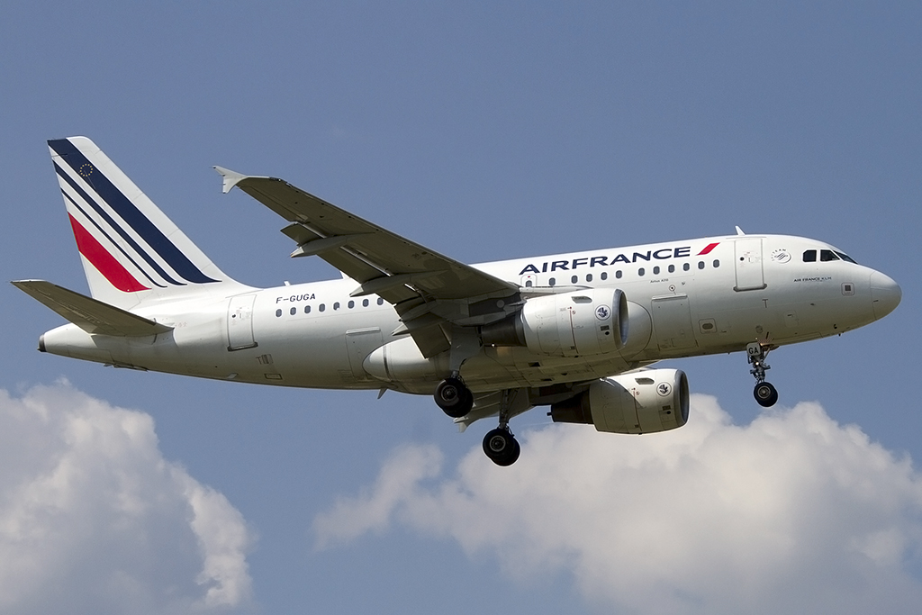 Air France, F-GUGA, Airbus, A318-111, 31.08.2013, GVA, Geneve, Switzerland 




