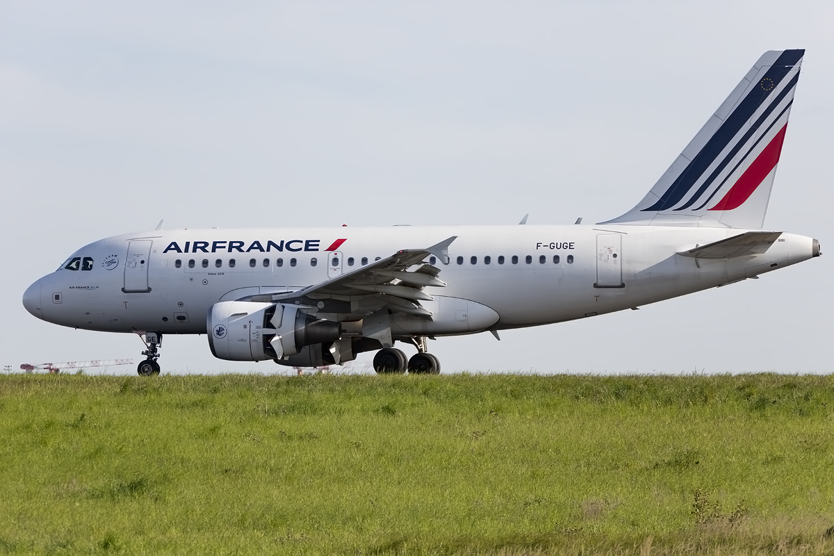 Air France, F-GUGE, Airbus, A318-111, 07.05.2016, CDG, Paris, France







