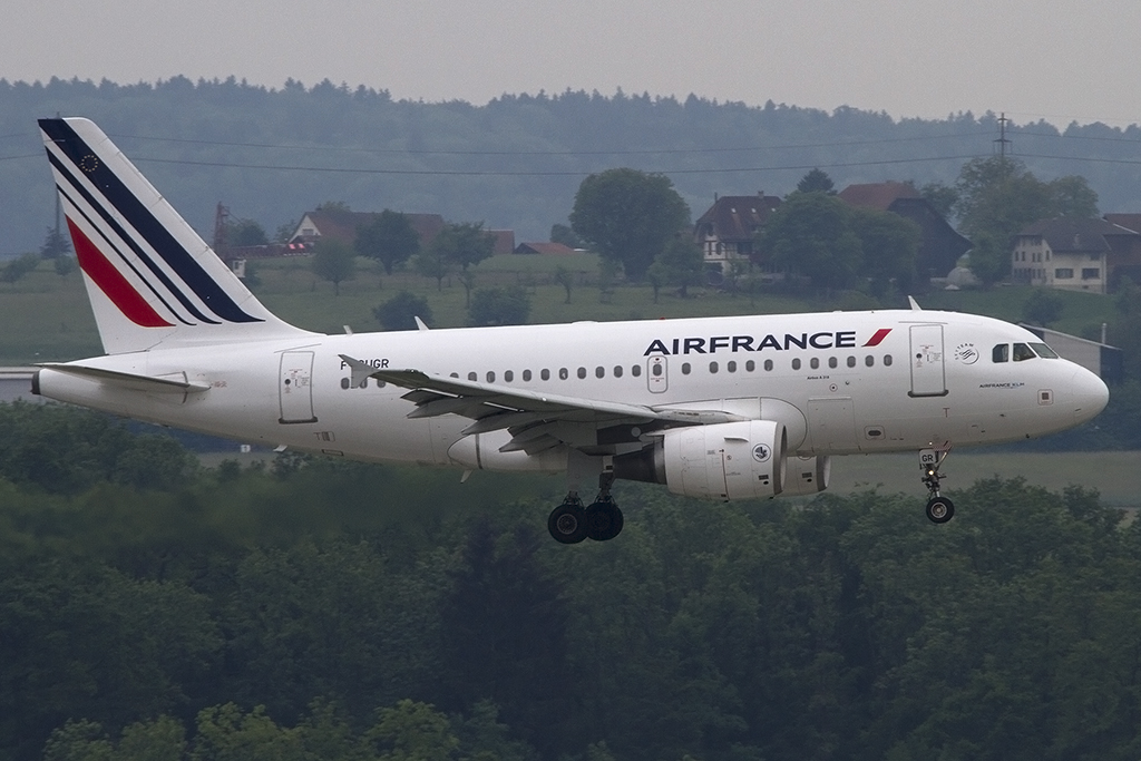 Air France, F-GUGR, Airbus, A318-111, 24.05.2015, ZRH, Zürich, Switzerland

