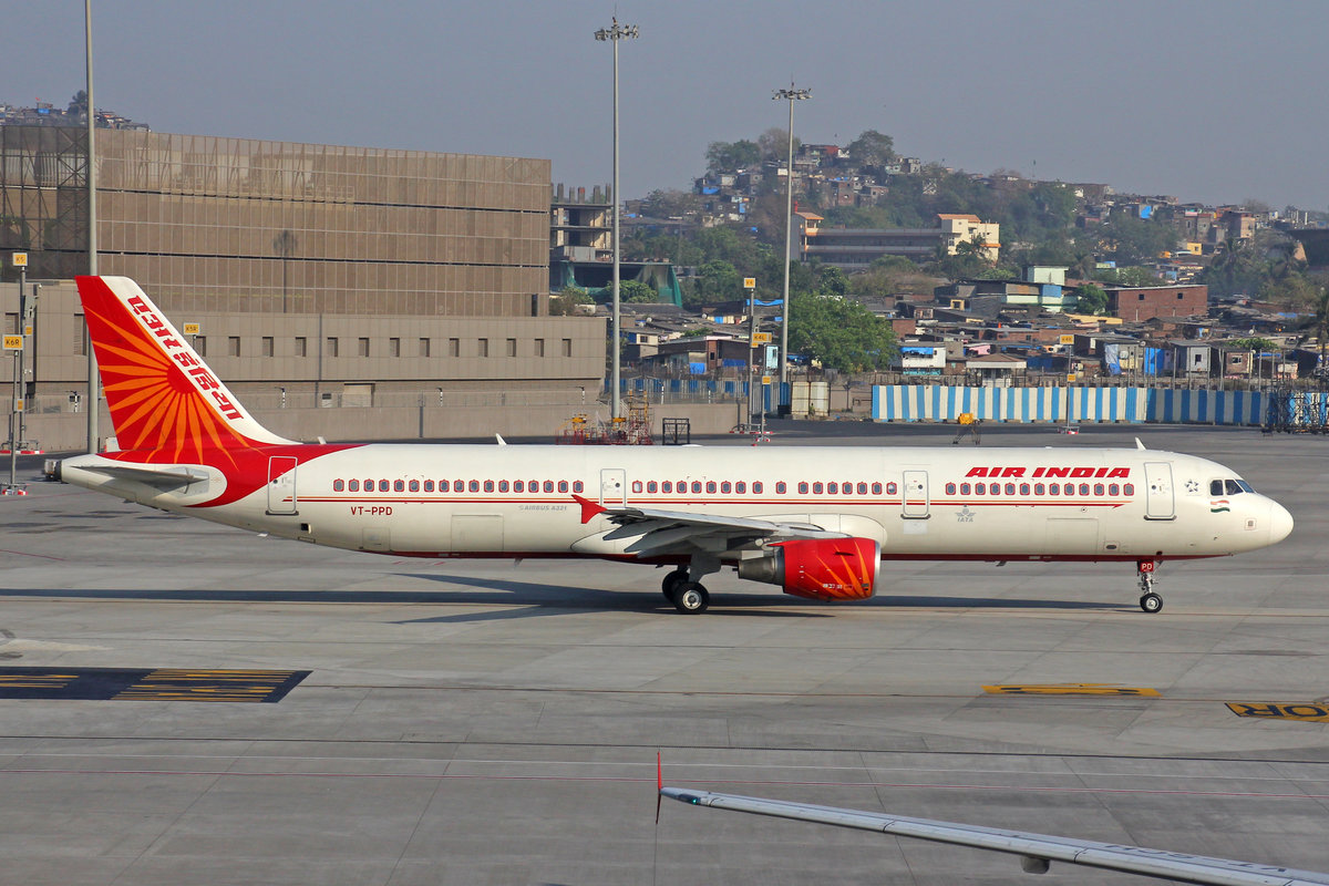 Air India, VT-PPD, Airbus A321-211, 03.März 2017, BOM Mumbai, India.