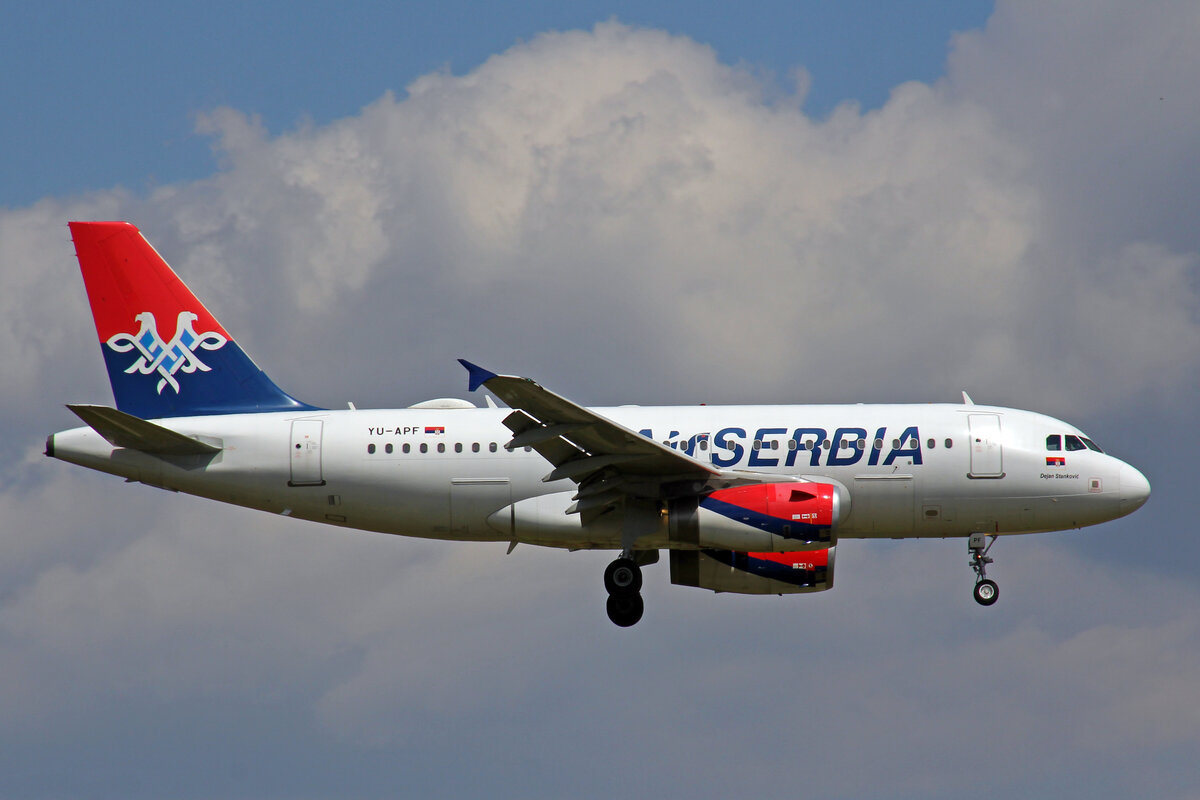 Air Serbia, YU-APF, Airbus A319-131, msn: 3317,  Dejan Stankovic , 10.Juli 2022, ZRH Zürich, Switzerland.
