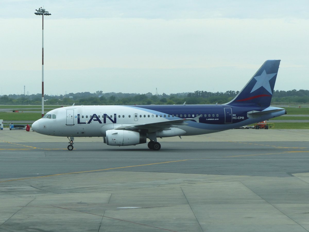 Airbus A 319, HC-CPR, LAN, Buenos Aires Eieza International Airport (EZE), 15.1.2017