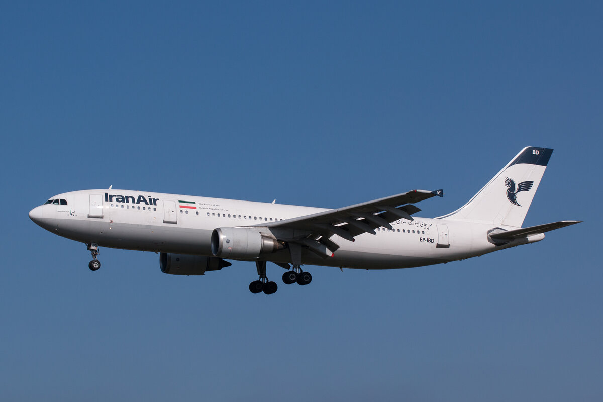 Airbus A300, Iran Air (EP-IBD), Hamburg, 09.04.2017