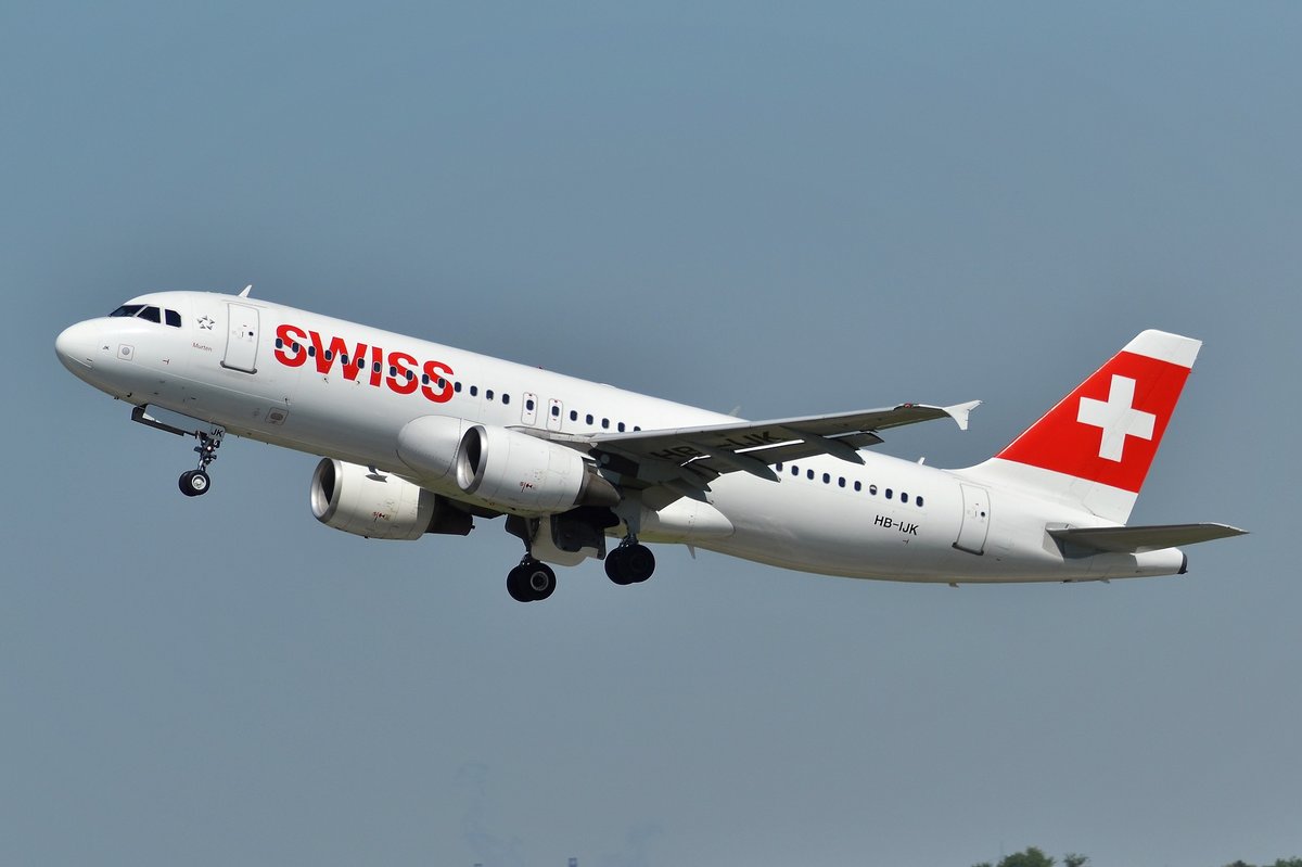 Airbus A320-214 - LX SWR Swiss International Air Lines - 596 - HB-IJK - 09.05.2018 - DUS