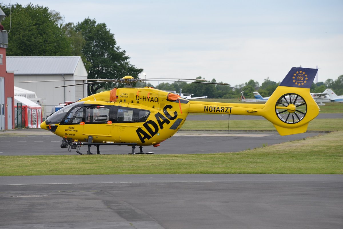 Airbus Helicopters BK-117 D2 EC-145T2 - ADAC Luftrettung Christoph 26 - 20163 - D-HYAO - 30.05.2019 - EDKB
