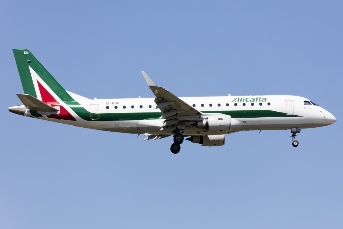 Alitalia - CityLiner, EI-RDN, Embrear, EMJ-175, 05.05.2016, FRA, Frankfurt, Germany



