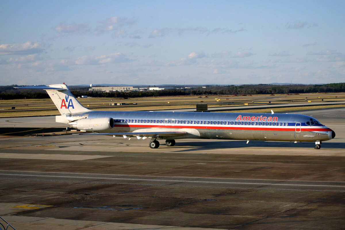 American Airlines, N427AA, McDonnell Douglas MD-82, msn: 49339/1328, 08.Januar 2007, IAD Washington Dulles, USA.