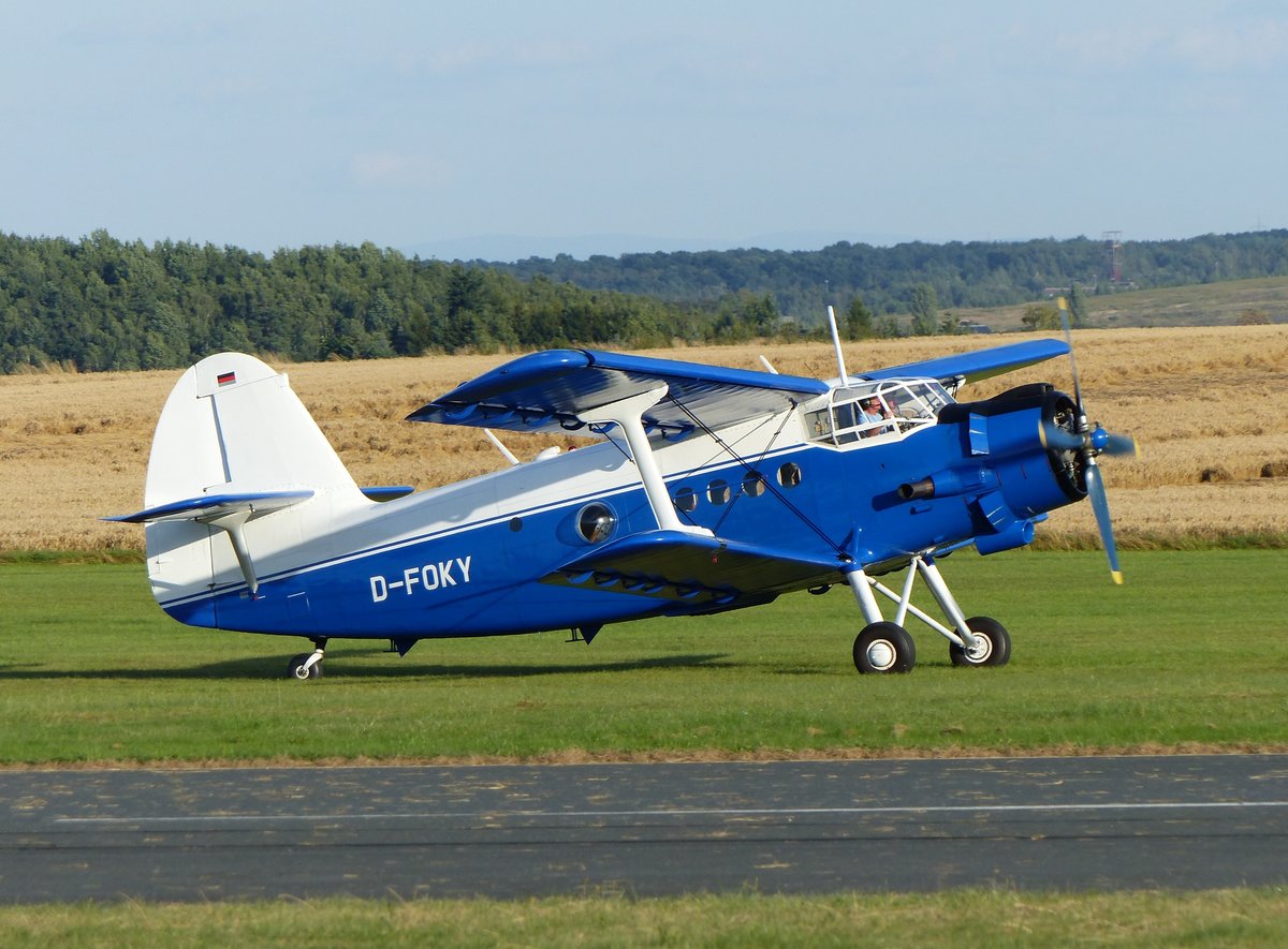 Antonow AN2, D-FOKY (ex. DDR-SKY), Flugplatz Gera (EDAJ), 13.8.2016