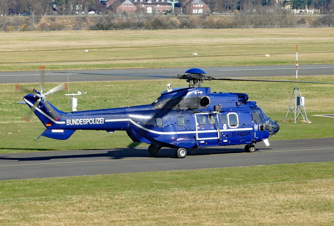 AS 332-L1 Super Puma der Bundespolizei, D-HEGM taxy in EDKB - 13.03.2017