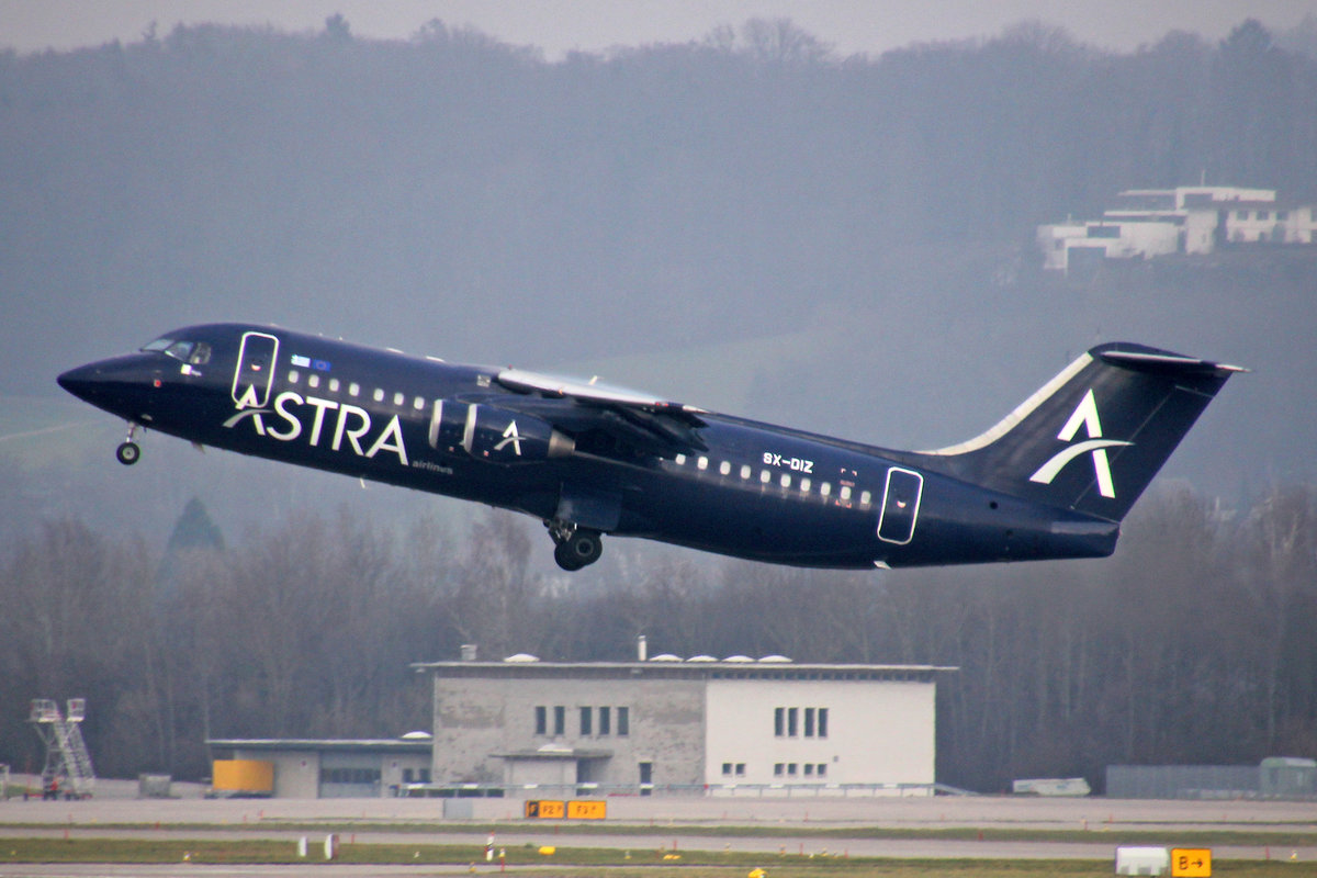 Astra Airlines, SX-DIZ, BAe 146-300, msn: E3206, 26.Dezember 2018, ZRH Zürich, Switzerland.