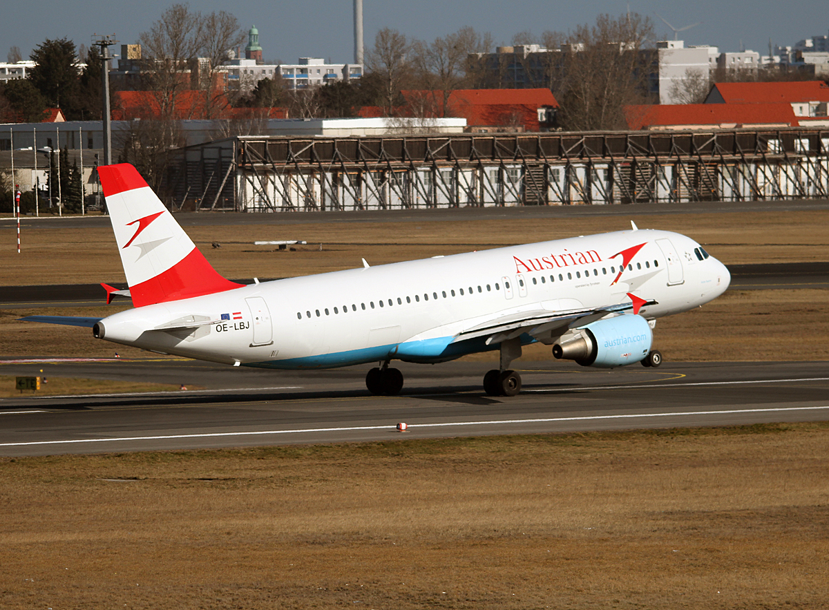 Austrian Airlines A 320-214 OE-LBJ beim Start in Berlin-Tegel am 08.03.2014