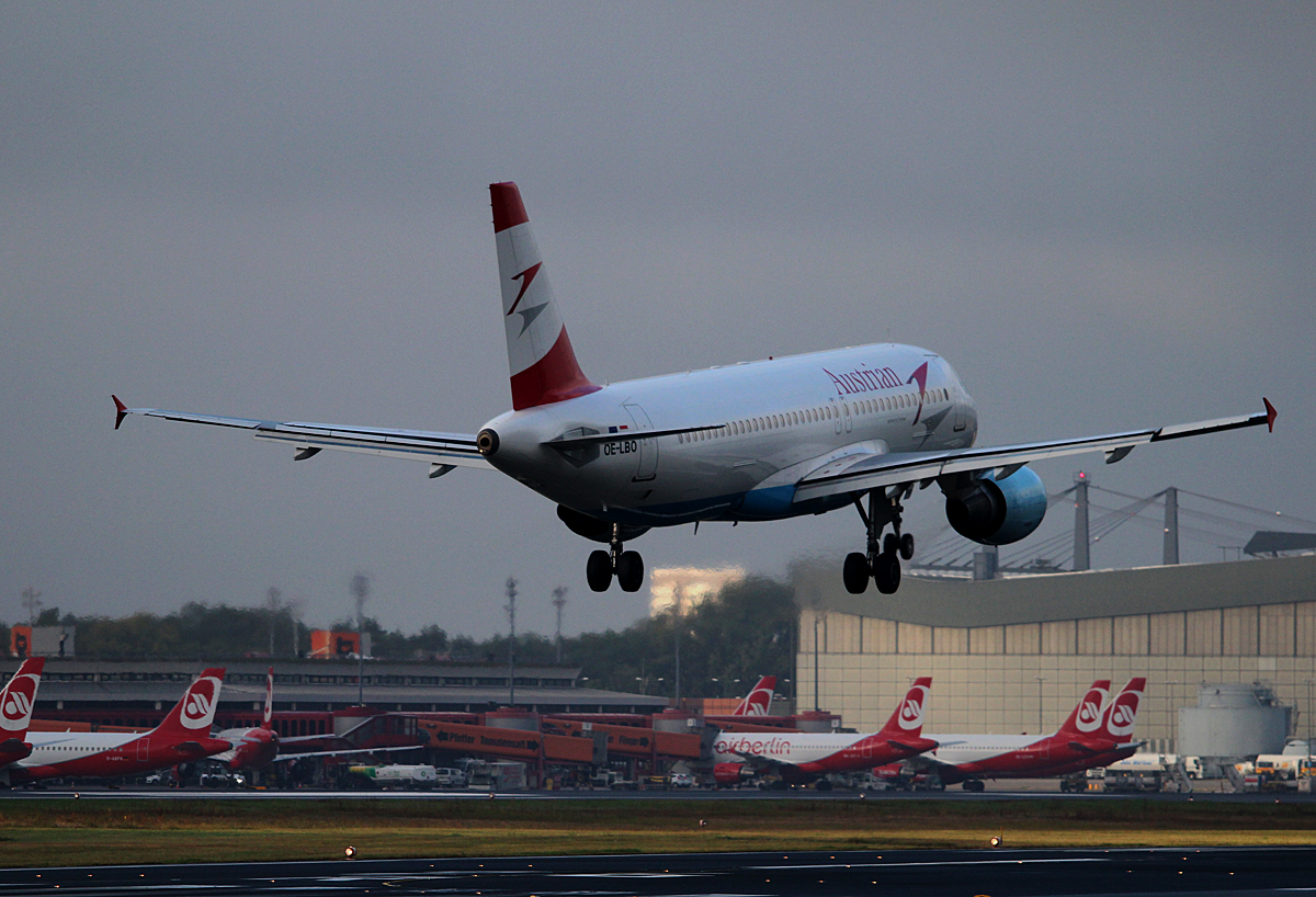 Austrian Airlines A 320-214 OE-LBO bei der Landung in Berlin-Tegel am 27.09.2014