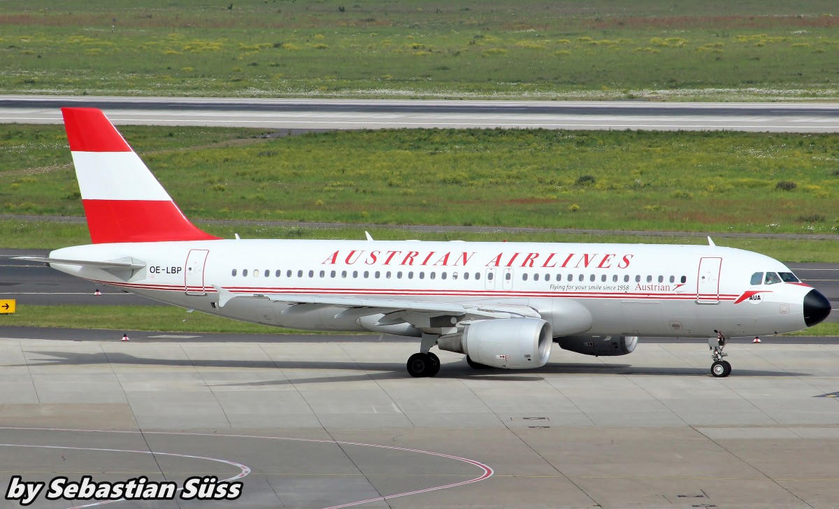 Austrian Airlines A320 OE.LBP with retro livery at Dusseldorf Airport. 23.5.15