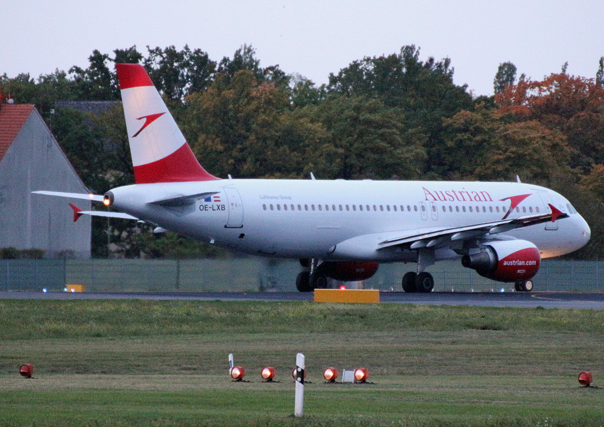 Austrian Airlines, Airbus A 320-216, OE-LXB, TXL, 12.10.2019