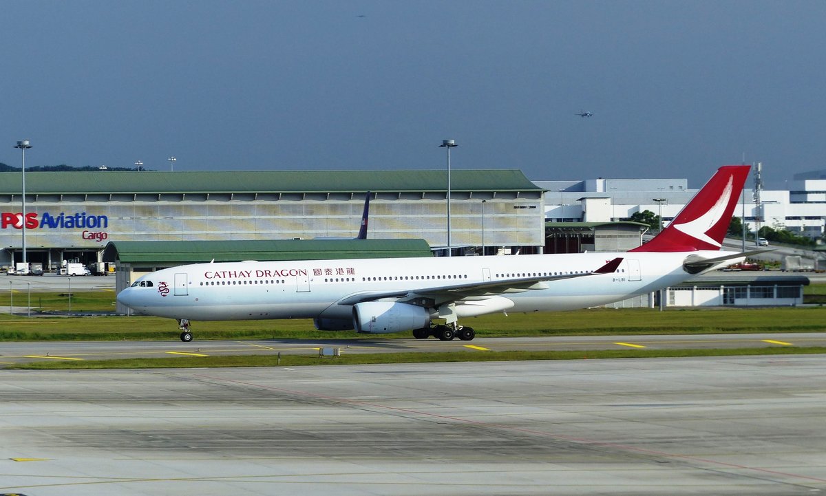 B-LBI, Airbus A 330-343, Cathay Dragon, Kuala Lumpur International Airport (KUL), 7.10.2017