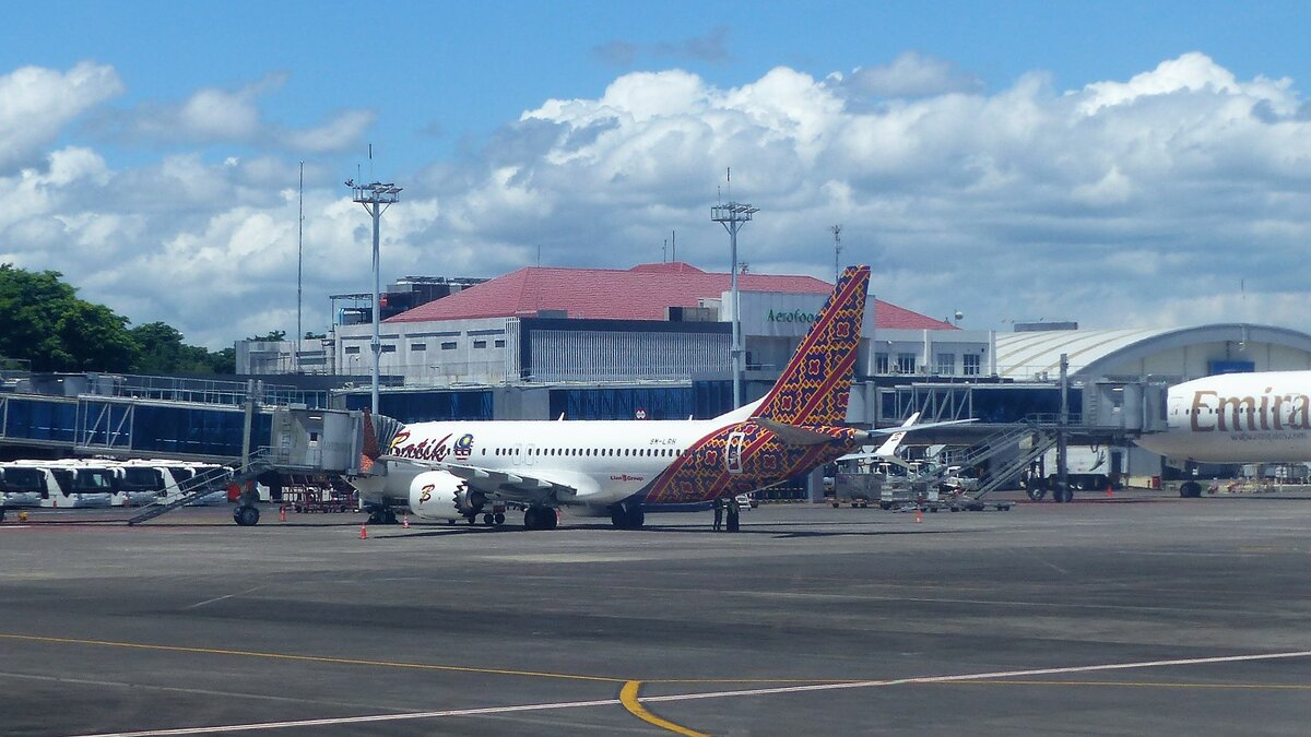 Batik Air, Boeing 737 MAX 8, 9M-LRH, Denpasar (DPS), 30.10.2022