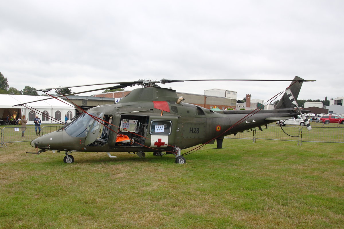 Belgian Air Component, Medevac Helicopter Agusta A109BA Hirundo, Serial H28. 36. Oldtimer Fly-in Schaffen-Diest, BE, 17.08.2019