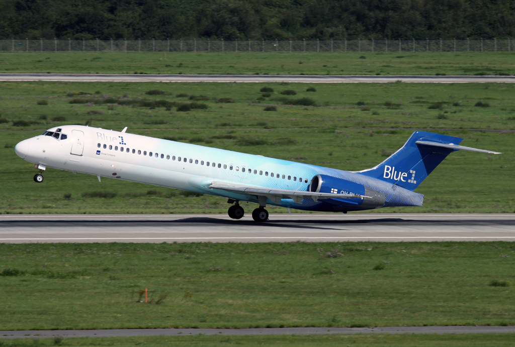 Blue 1 B-717 OH-BLH beim Takeoff auf 23L in DUS / EDDL / Düsseldorf am 20.08.2014