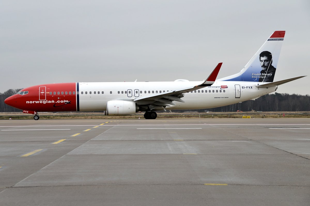 Boeing 737-8JP(W) - IBK Norwegian Air International 'Freddie Mercury' - 42090 - EI-FVX - 10.02.2018 - CGN