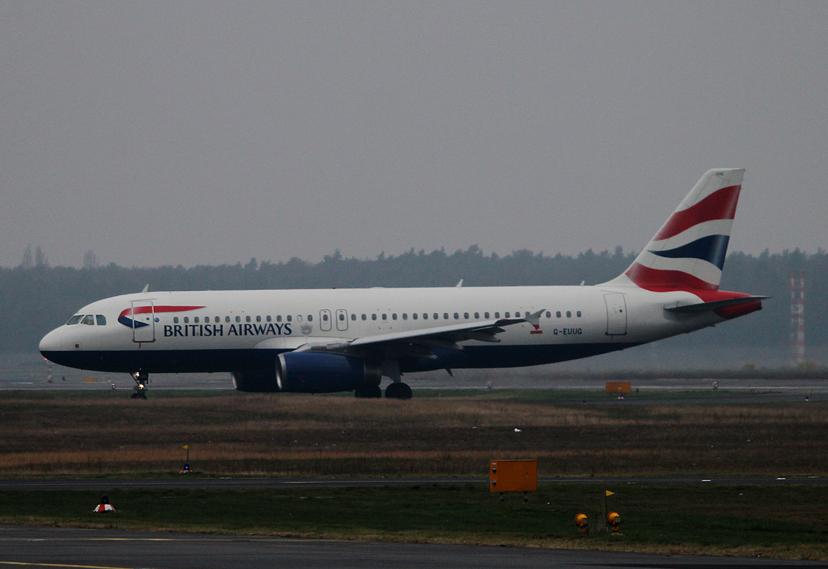 British Airways A 320-232 G-EUUG bei der Ankunft in Berlin-Tegel am 29.11.2014