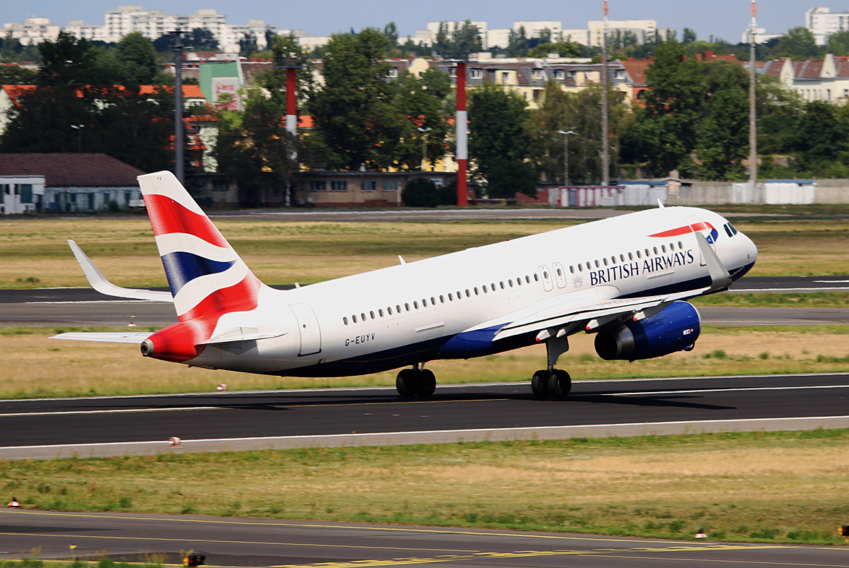 British Airways, Airbus A 320-232, G-EUYV, TXL, 20.07.2016