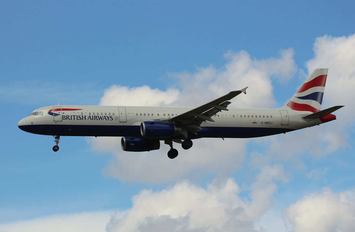 British Airways, G-MEDJ, (c/n 2190),Airbus A 321-231,09.07.2016, HAM-EDDH, Hamburg, Germany 