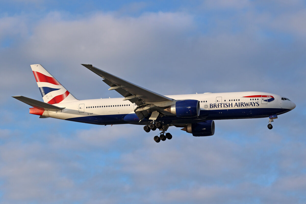 British Airways, G-VIIF, Boeing B777-236ER, msn: 27488/61, 06.Juli 2023, LHR London Heathrow, United Kingdom.