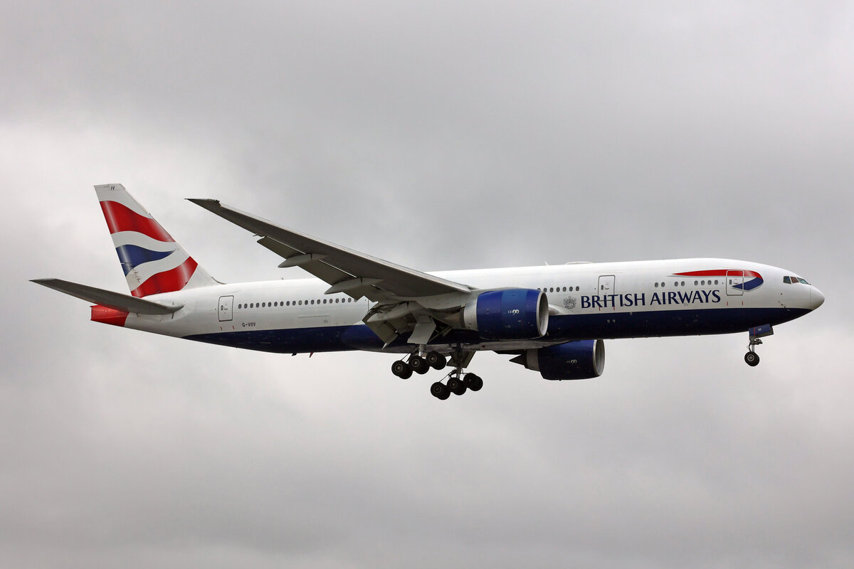 British Airways, G-VIIV, Boeing B777-236ER, msn: 29964/228, 05.Juli 2023, LHR London Heathrow, United Kingdom.