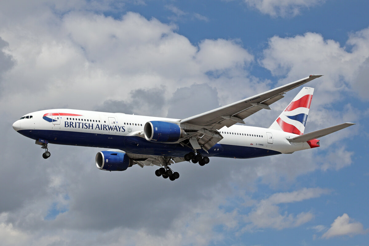 British Airways, G-YMMG, Boeing B777-236ER, msn: 30308/301, 05.Juli 2023, LHR London Heathrow, United Kingdom.
