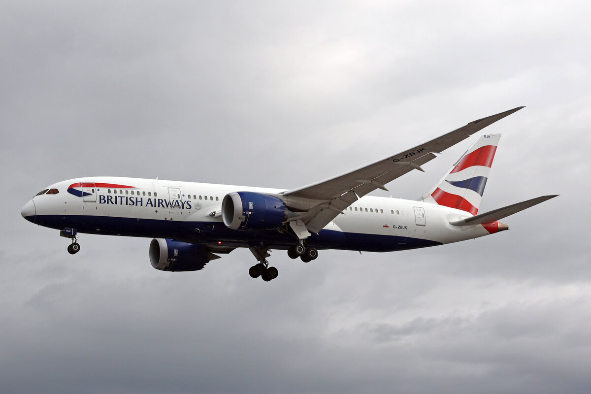 British Airways, G-ZBJK, Boeing B787-8, msn: 60630/733, 04.Juli 2023, LHR London Heathrow, United Kingdom.