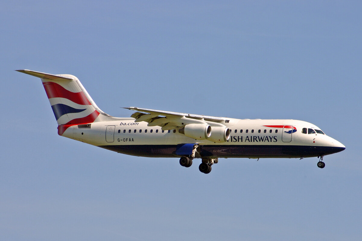 British Airways (Operated by BA CityFlyer), G-CFAA, BAe Avro RJ100, msn: 3373, 09.Juni 2008, ZRH Zürich, Switzerland.