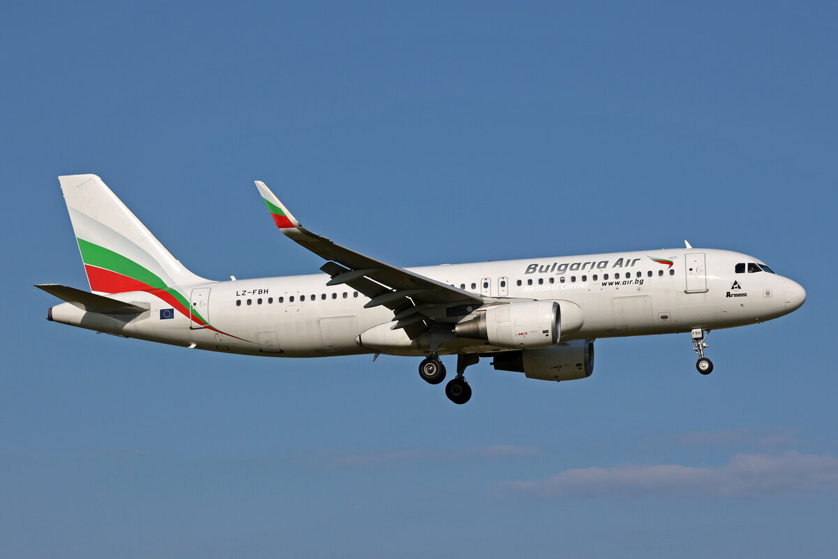 Bulgaria Air, LZ-FBH, Airbus A320-214, msn: 7238, 20.Mai 2023, AMS Amsterdam, Netherlands.