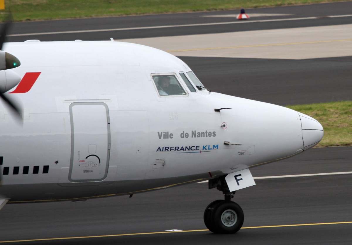 CityJet (Air France/ex VLM), OO-VLF  Ville de Nantes , Fokker, 50 (Bug/Nose), 01.07.2013, DUS-EDDL, Dsseldorf, Germany 