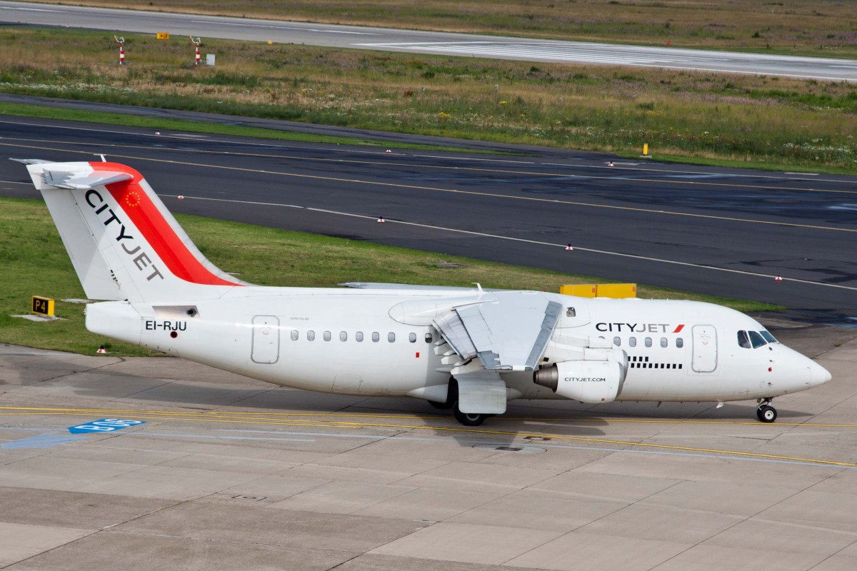 Cityjet (WX-BCY), EI-RJU  Cape Clear , BAe / Avro, 146-200 / RJ-85, 27.06.2015, DUS-EDDL, Düsseldorf, Germany