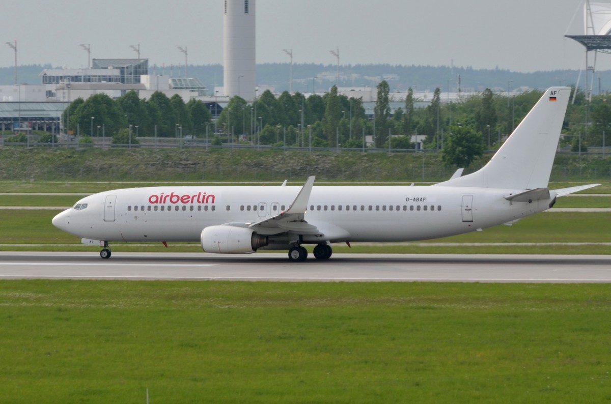D-ABAF Air Berlin Boeing 737-86J(WL)  gelandet in München  14.05.2015