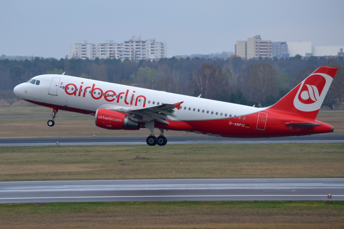 D-ABFU Air Berlin Airbus A320-214    abgehoben in Tegel am 24.03.2014