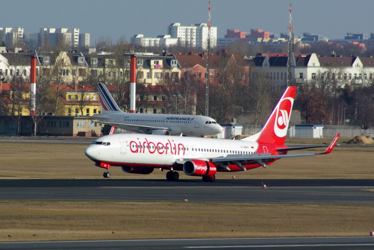 D-ABKP Air Berlin Boeing 737-86J(WL)     17.02.2014   Berlin-Tegel