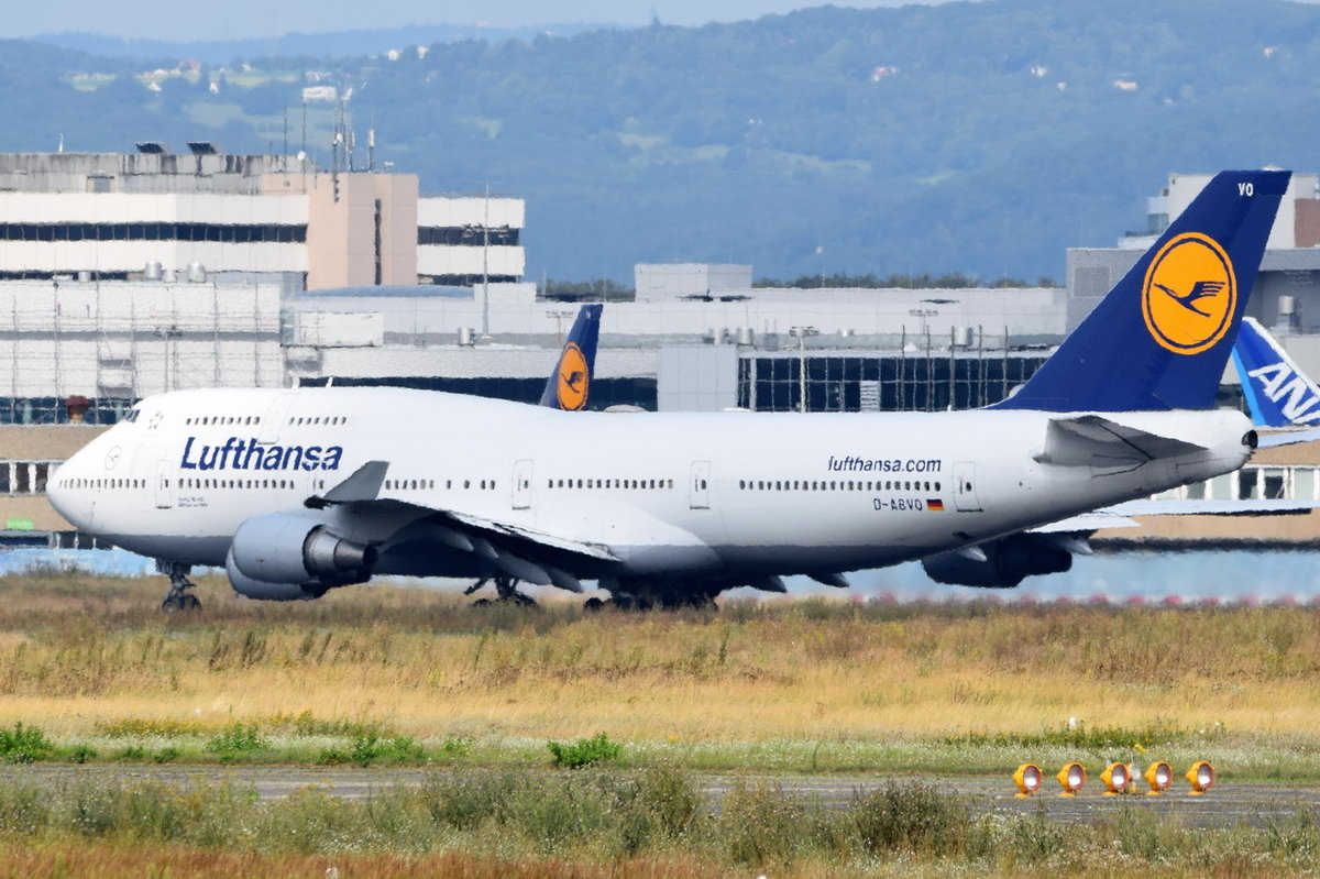 D-ABVO Lufthansa Boeing 747-430  Mülheim a.d. Ruhr   in Frankfurt zum Start am 06.08.2016