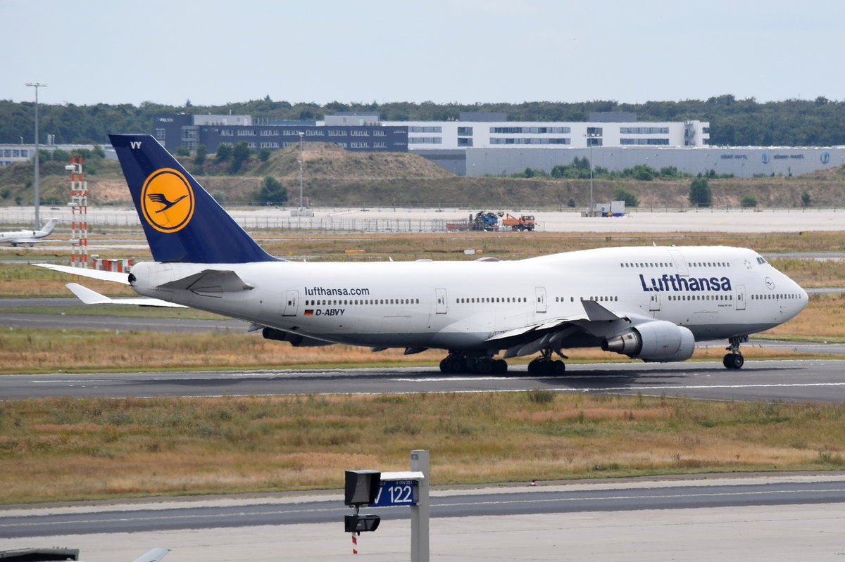 D-ABVY Lufthansa Boeing 747-430  Nordrhein-Westfalen    in Frankfurt am 01.08.2016 beim Start