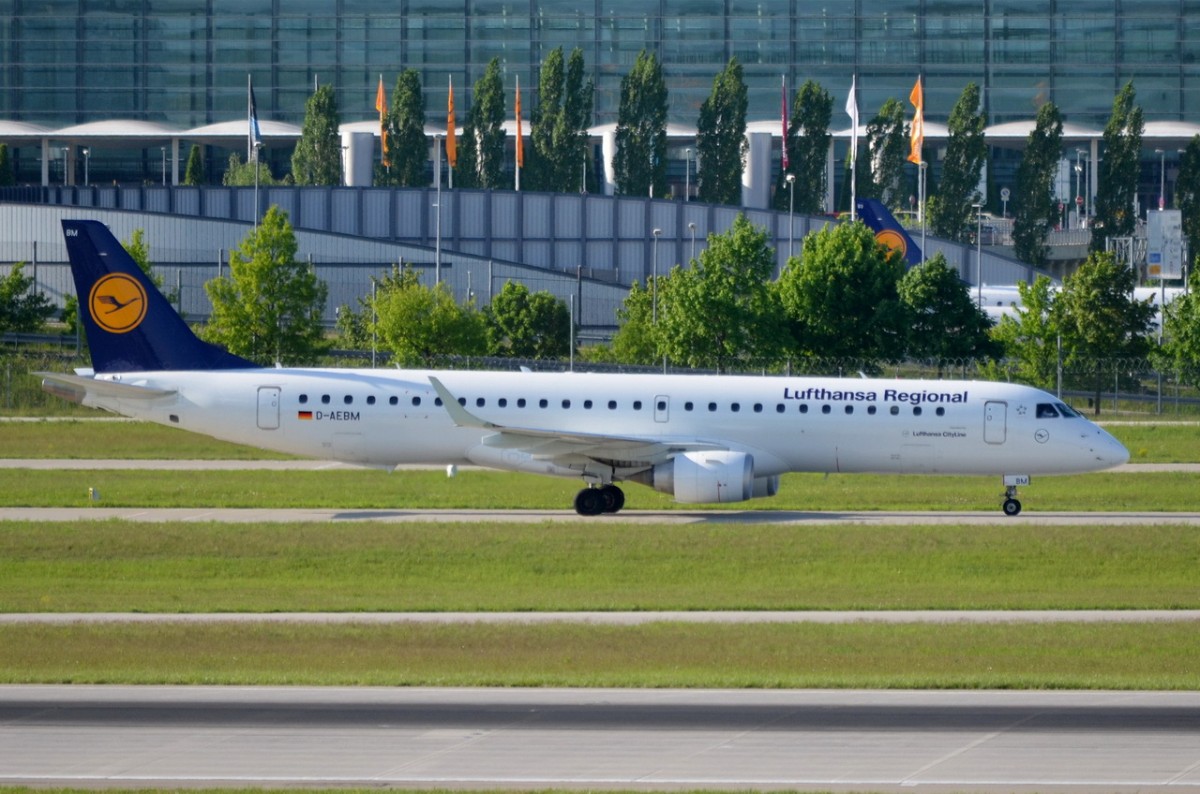 D-AEBM Lufthansa Cityline Embraer ERJ-195LR (ERJ-190-200 LR)  in München gelandet  10.05.2015