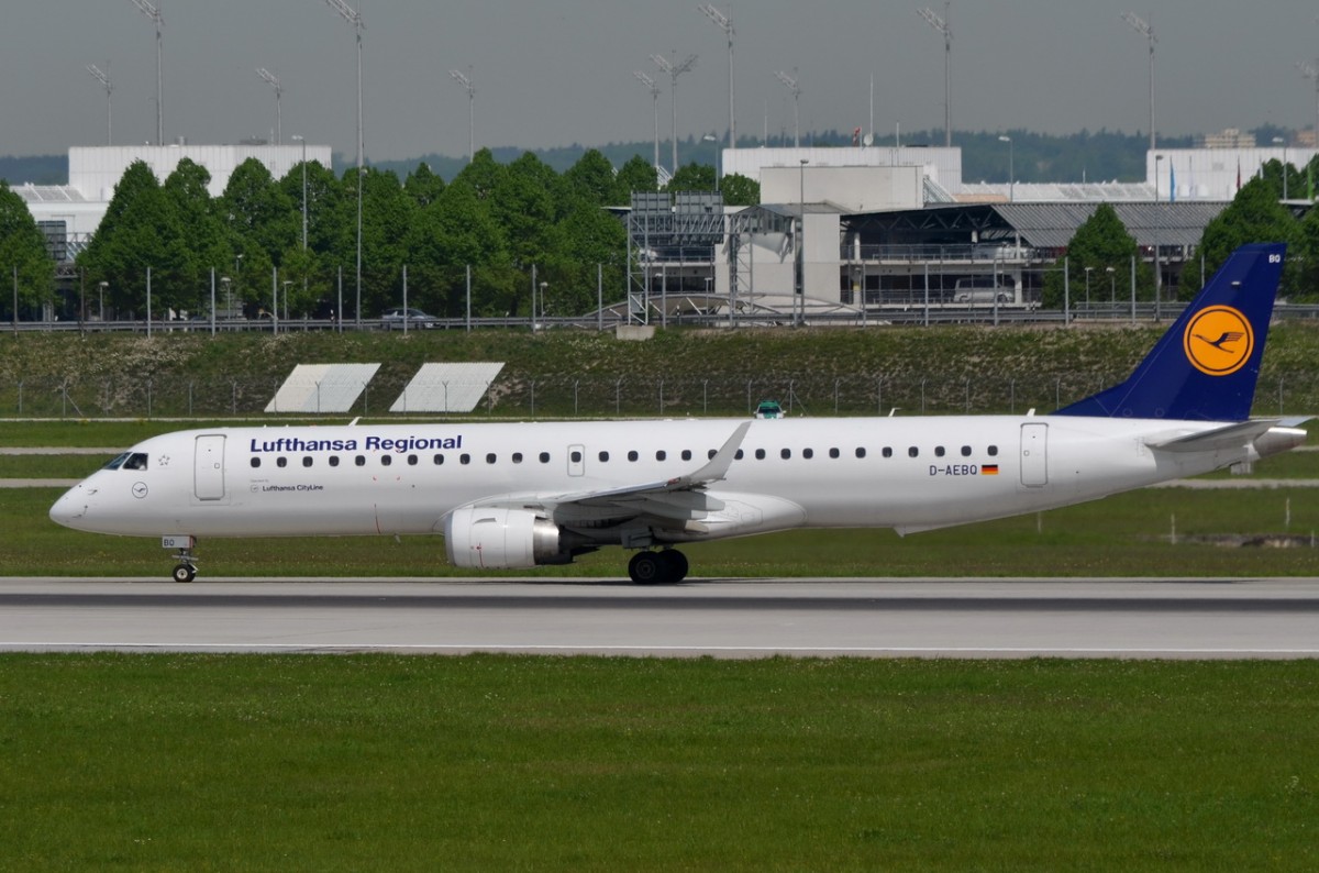 D-AEBQ Lufthansa CityLine Embraer ERJ-195LR (ERJ-190-200 LR)  beim Start in München am 12.05.2015