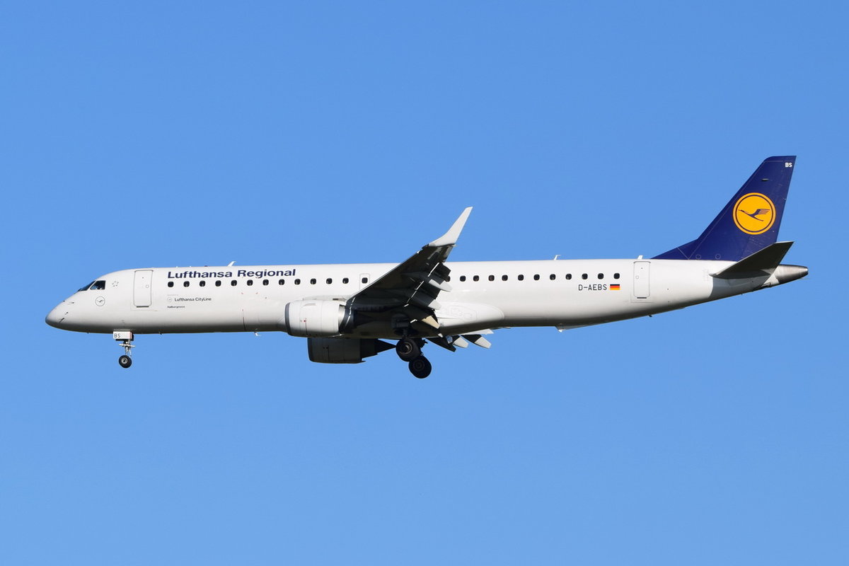 D-AEBS Lufthansa CityLine Embraer ERJ-195LR (ERJ-190-200 LR)  , MUC , 15.10.2016