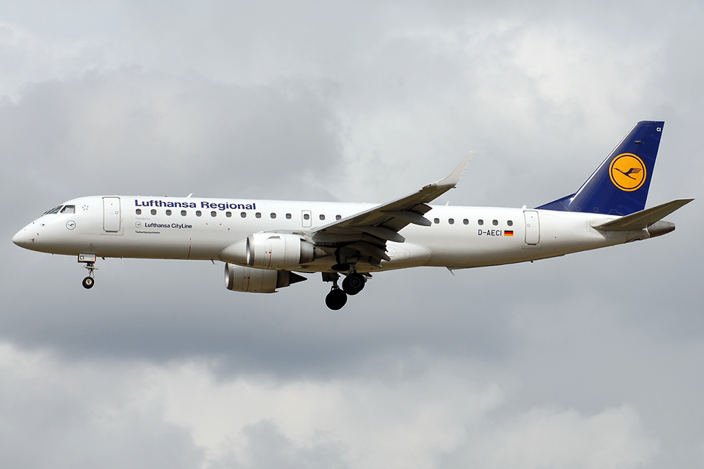 D-AECI Embraer 190-200LR 20.09.2015