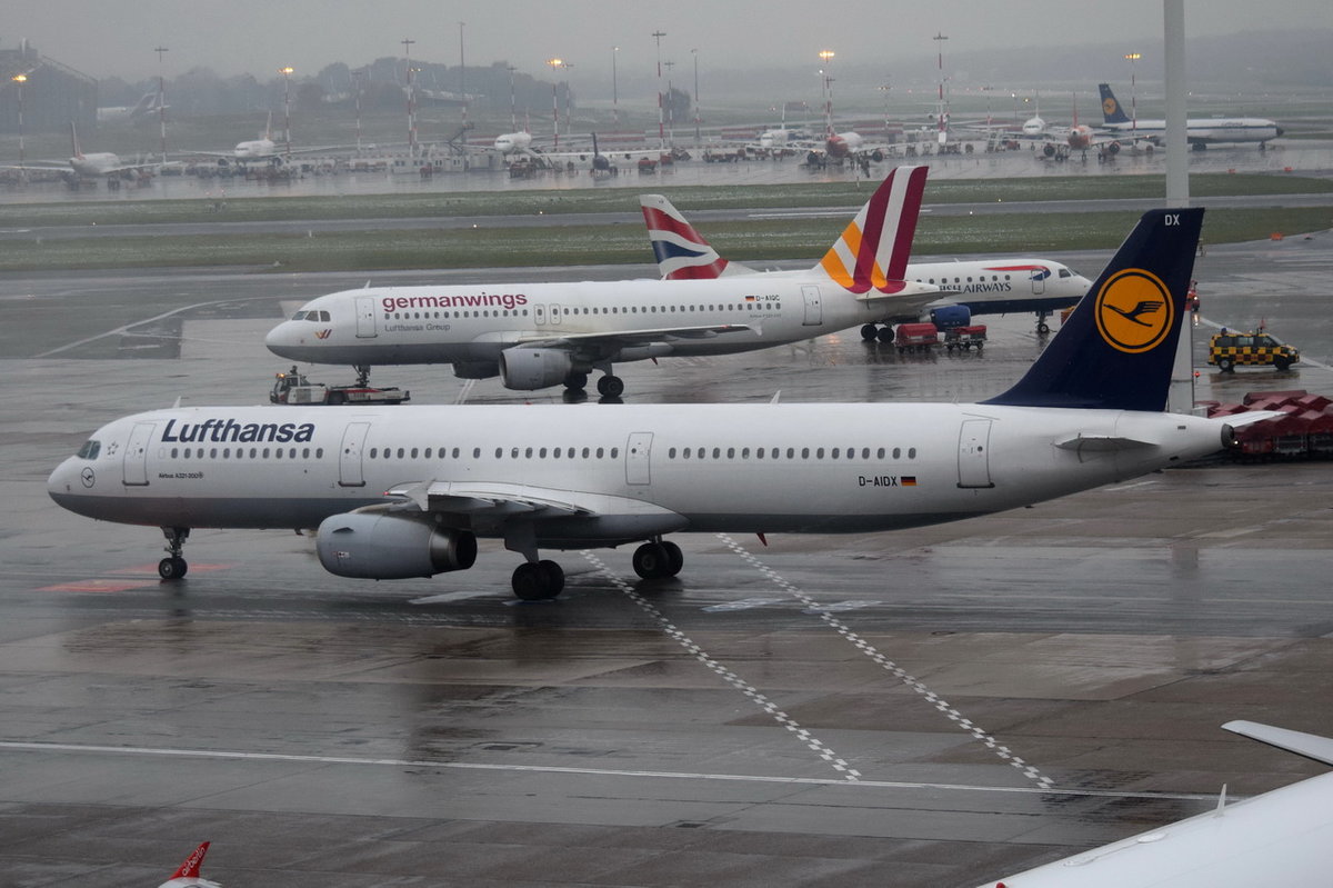 D-AIDX Lufthansa Airbus A321-231  , HAM , 10.11.2016