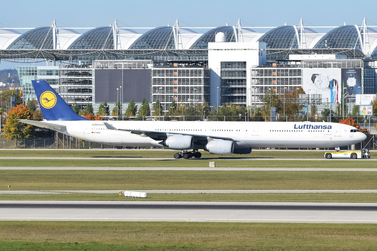 D-AIHA Lufthansa Airbus A340-642 , 12.10.2018 , MUC